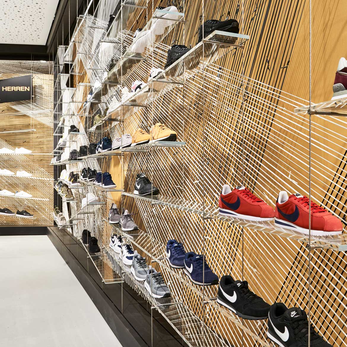 Shoes – We create your shop concept