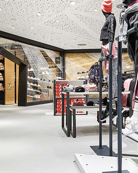L&T Sporthaus