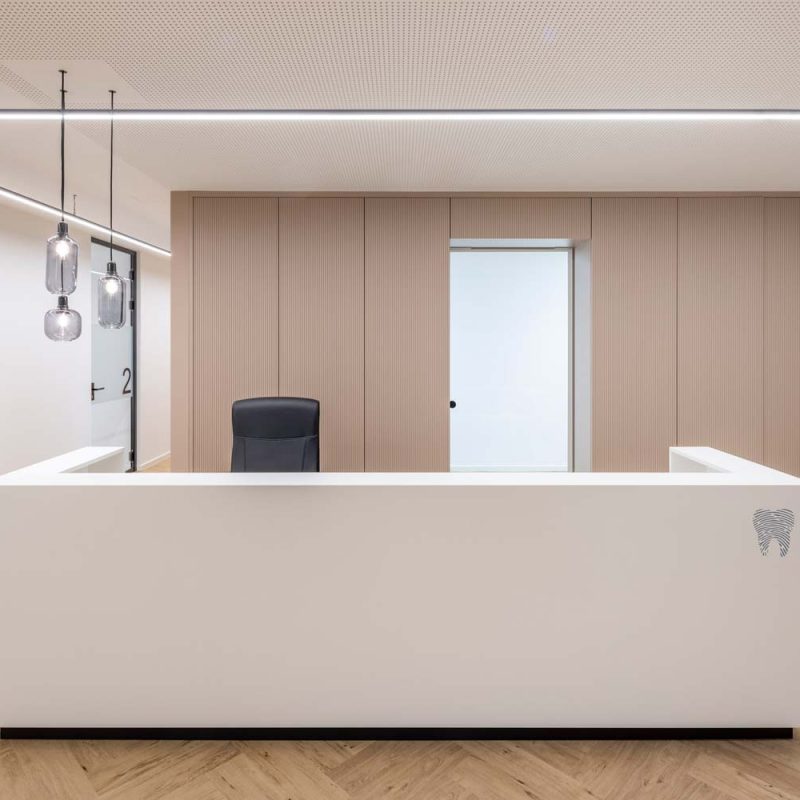Praxis Ranjbaryan – Praxisdesign neu gebaut: auf 225 m² – Hoffmann Interior