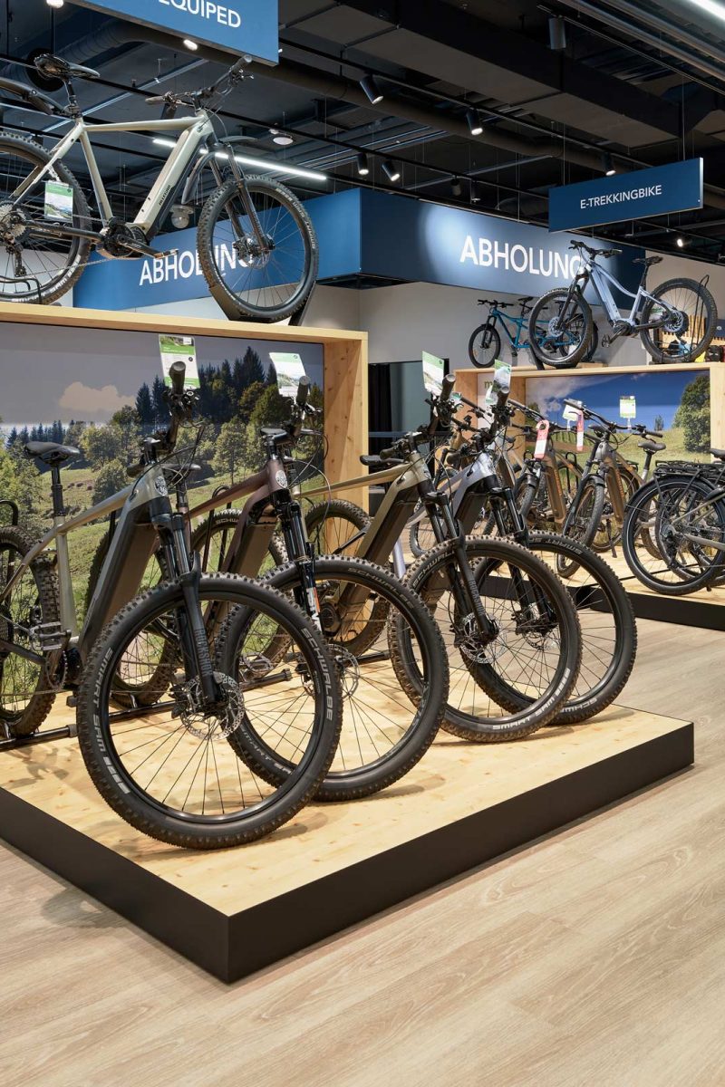 M-way der Swiss E-Mobility Group – Fünf Stores in fünf Monaten – Hoffmann Interior