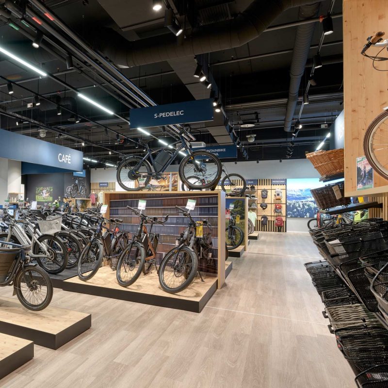 M-way der Swiss E-Mobility Group – Fünf Stores in fünf Monaten – Hoffmann Interior